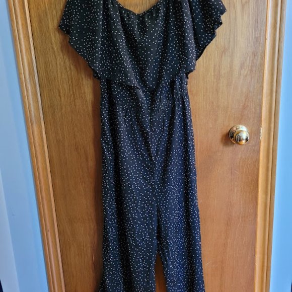 ASOS OHS Black Polka Dot Off Shoulder Jumpsuit 1x - Picture 1 of 8